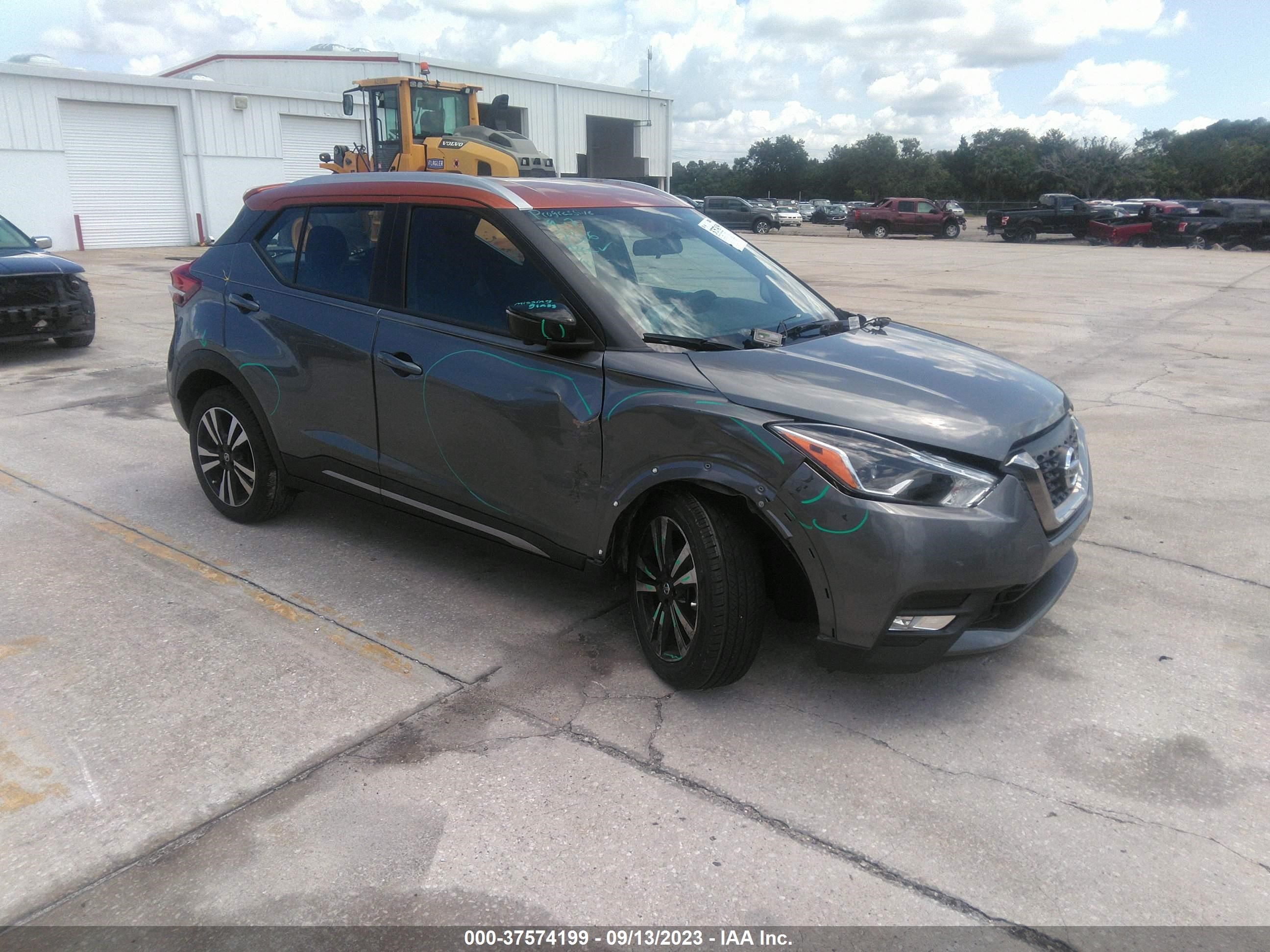 NISSAN KICKS 2019 3n1cp5cu7kl525599