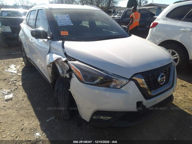 NISSAN KICKS 2018 3n1cp5cu8jl511452