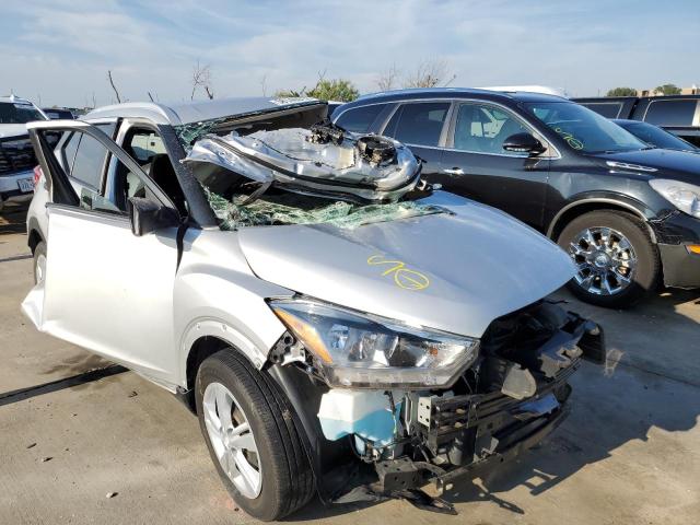 NISSAN KICKS S 2018 3n1cp5cu8jl519745