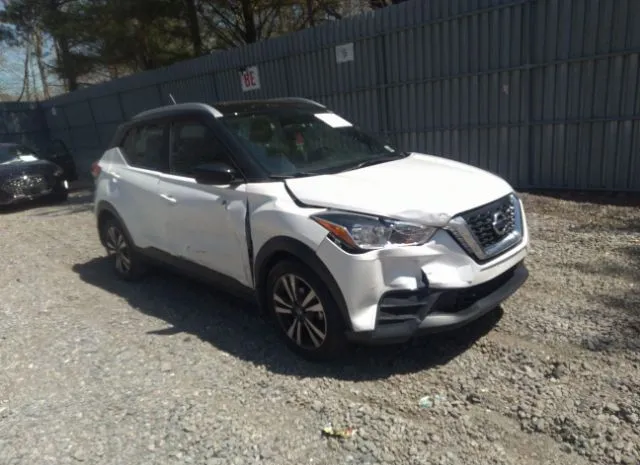 NISSAN KICKS 2018 3n1cp5cu8jl536481