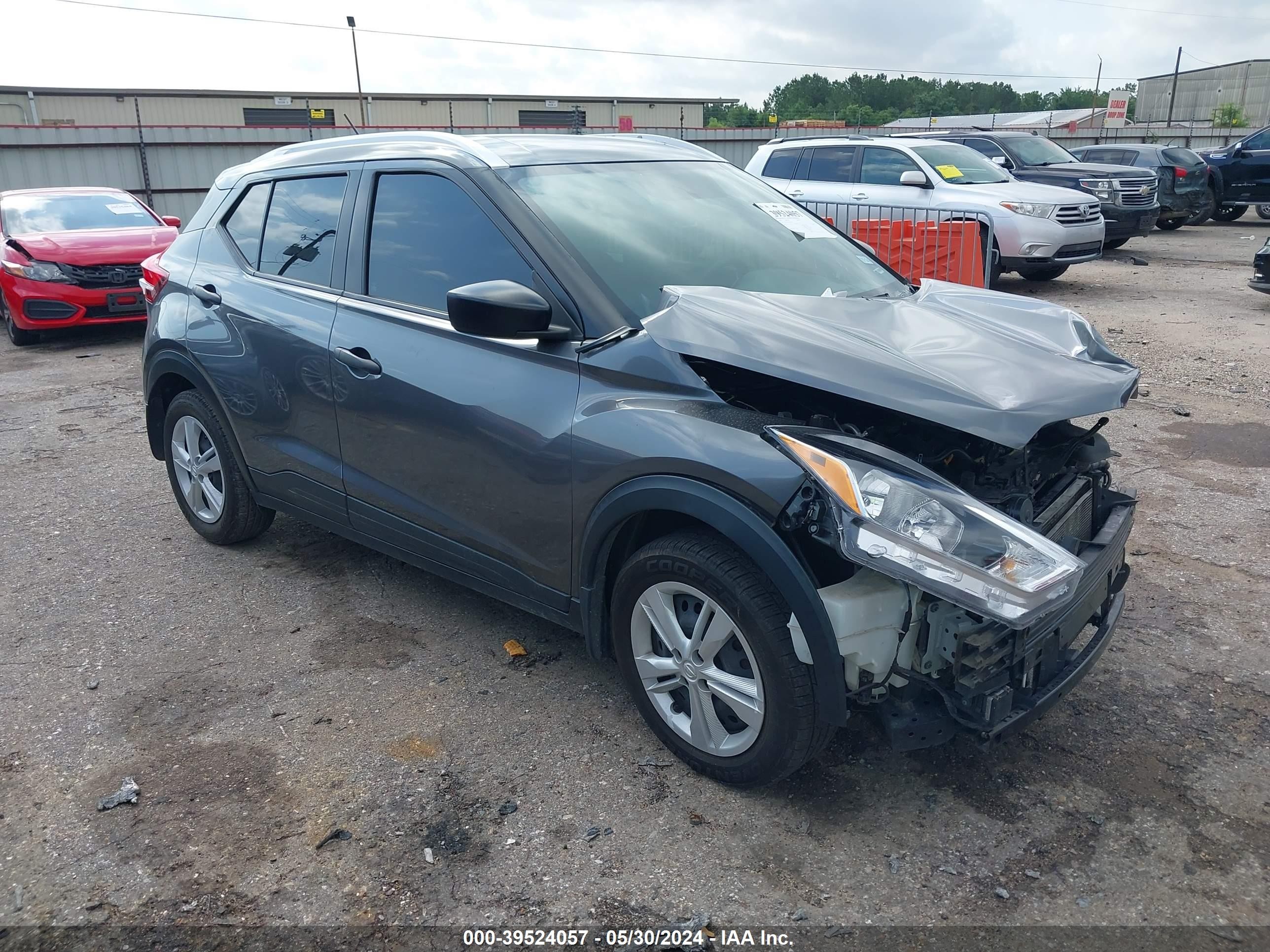 NISSAN KICKS 2019 3n1cp5cu8kl505426