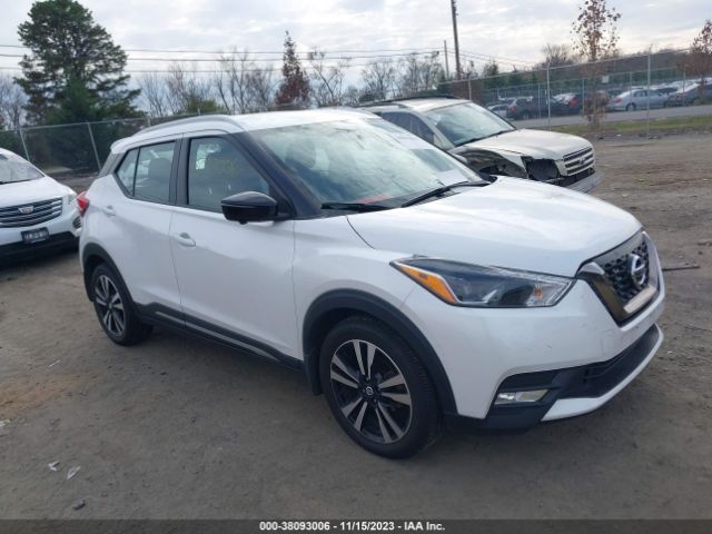 NISSAN KICKS 2019 3n1cp5cu8kl529659