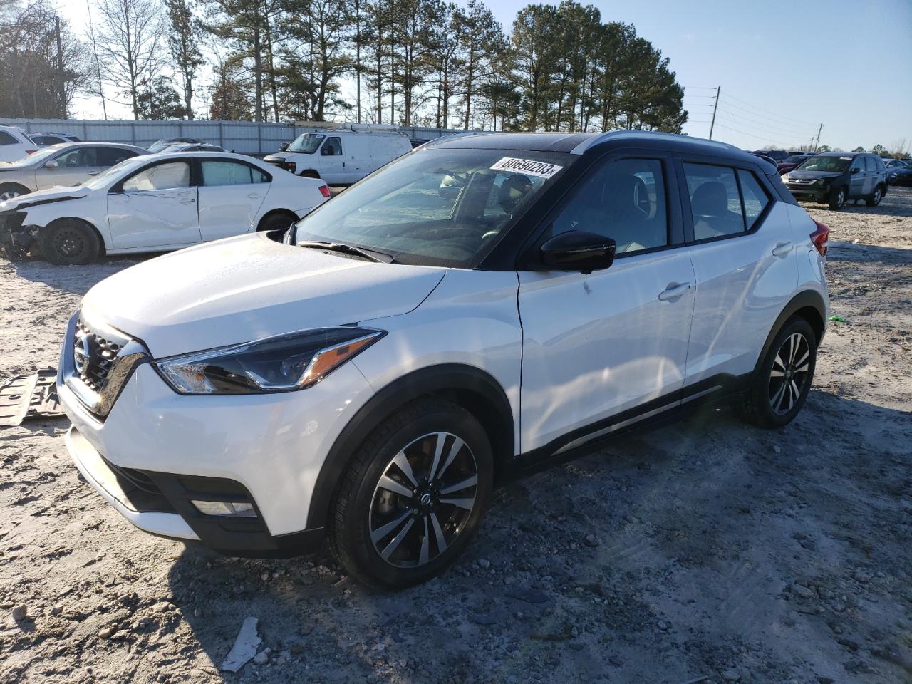 NISSAN KICKS 2019 3n1cp5cu8kl568428