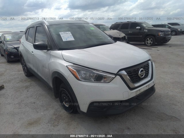 NISSAN KICKS 2018 3n1cp5cu9jl515297