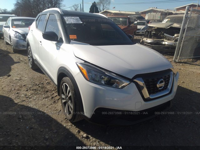 NISSAN KICKS 2018 3n1cp5cu9jl518345