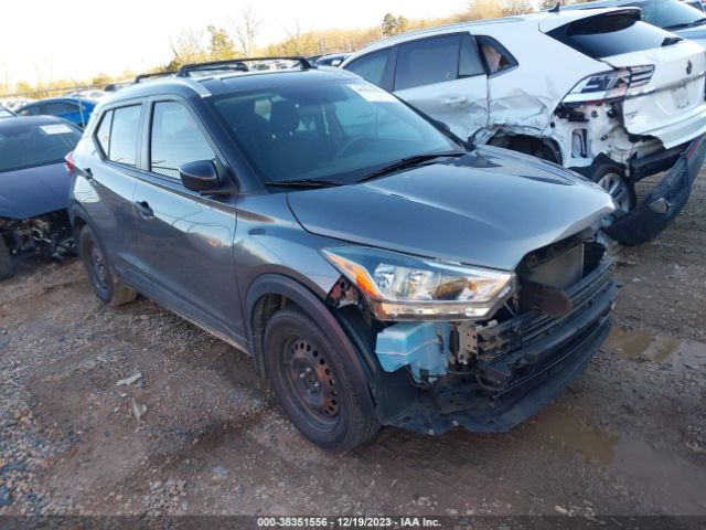 NISSAN KICKS 2018 3n1cp5cu9jl540345