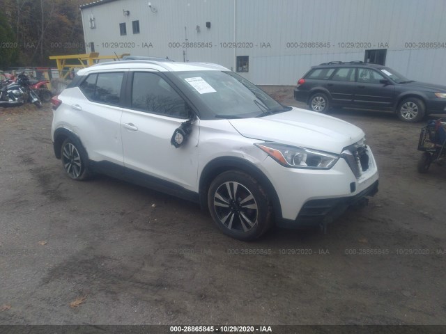 NISSAN KICKS 2018 3n1cp5cuxjl497571