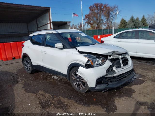 NISSAN KICKS 2018 3n1cp5cuxjl513879