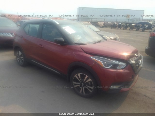 NISSAN KICKS 2018 3n1cp5cuxjl545652