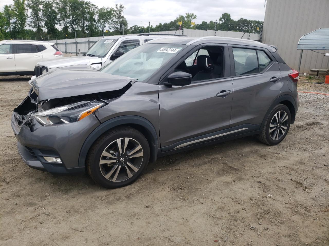 NISSAN KICKS 2019 3n1cp5cuxkl501135