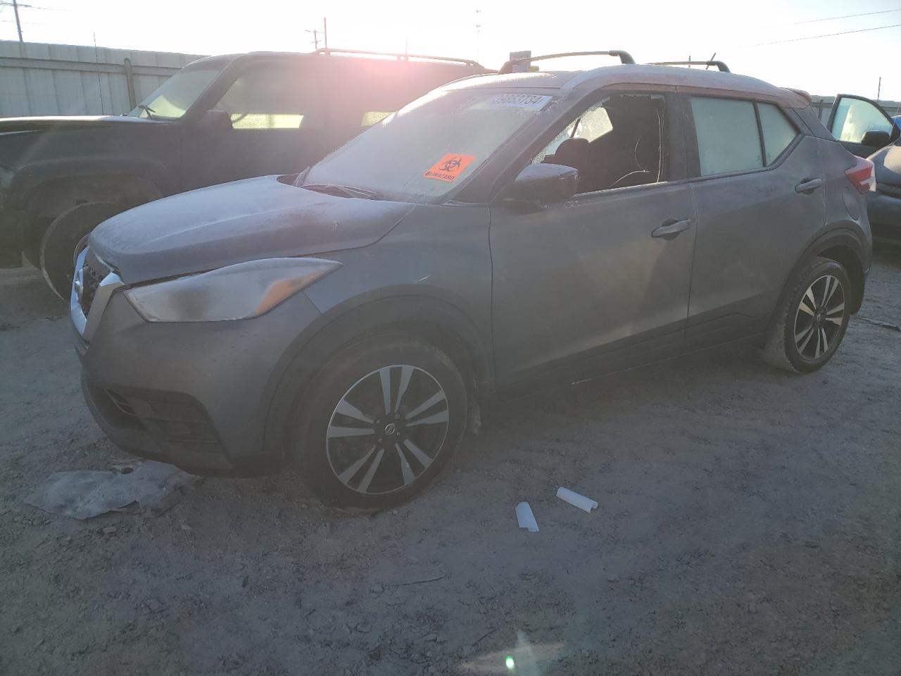 NISSAN KICKS 2019 3n1cp5cuxkl520302