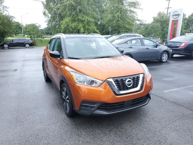 NISSAN KICKS 2020 3n1cp5cv1ll514575