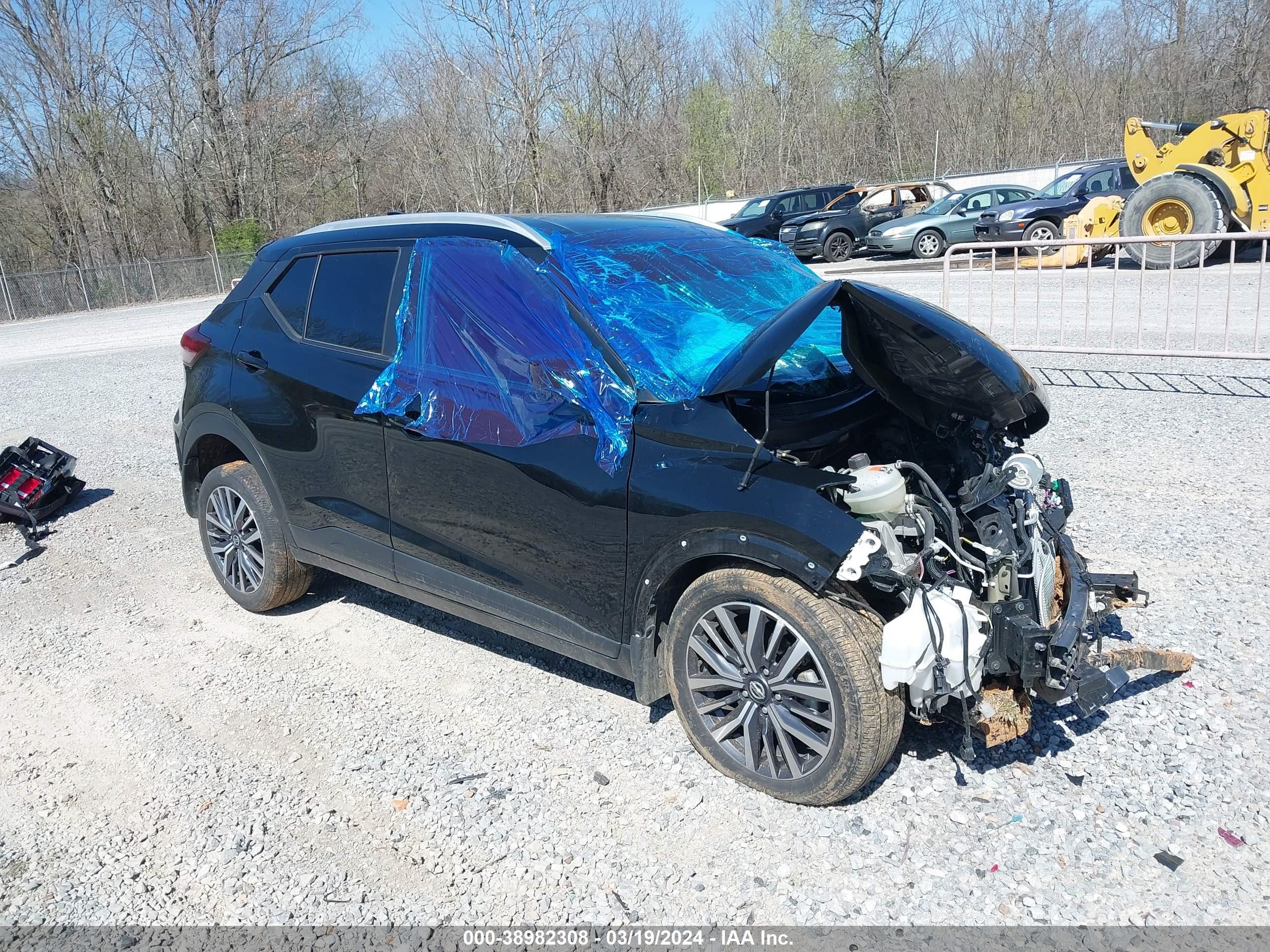 NISSAN KICKS 2021 3n1cp5cv1ml542913