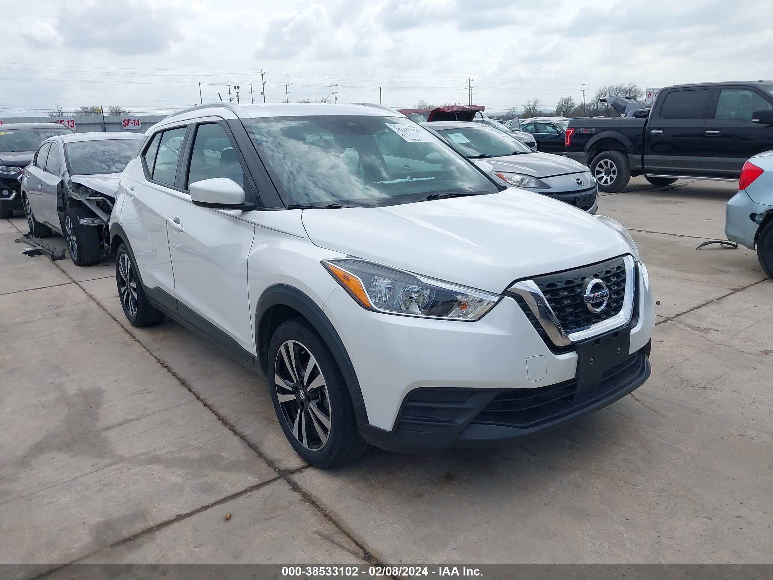 NISSAN KICKS 2020 3n1cp5cv4ll476307