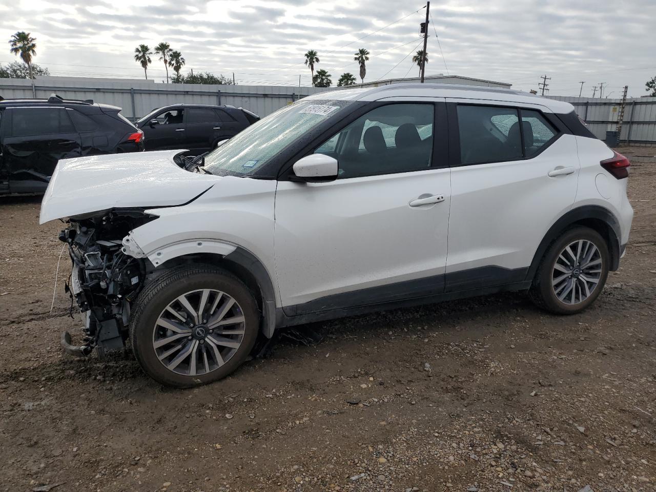 NISSAN KICKS 2023 3n1cp5cv4pl545776