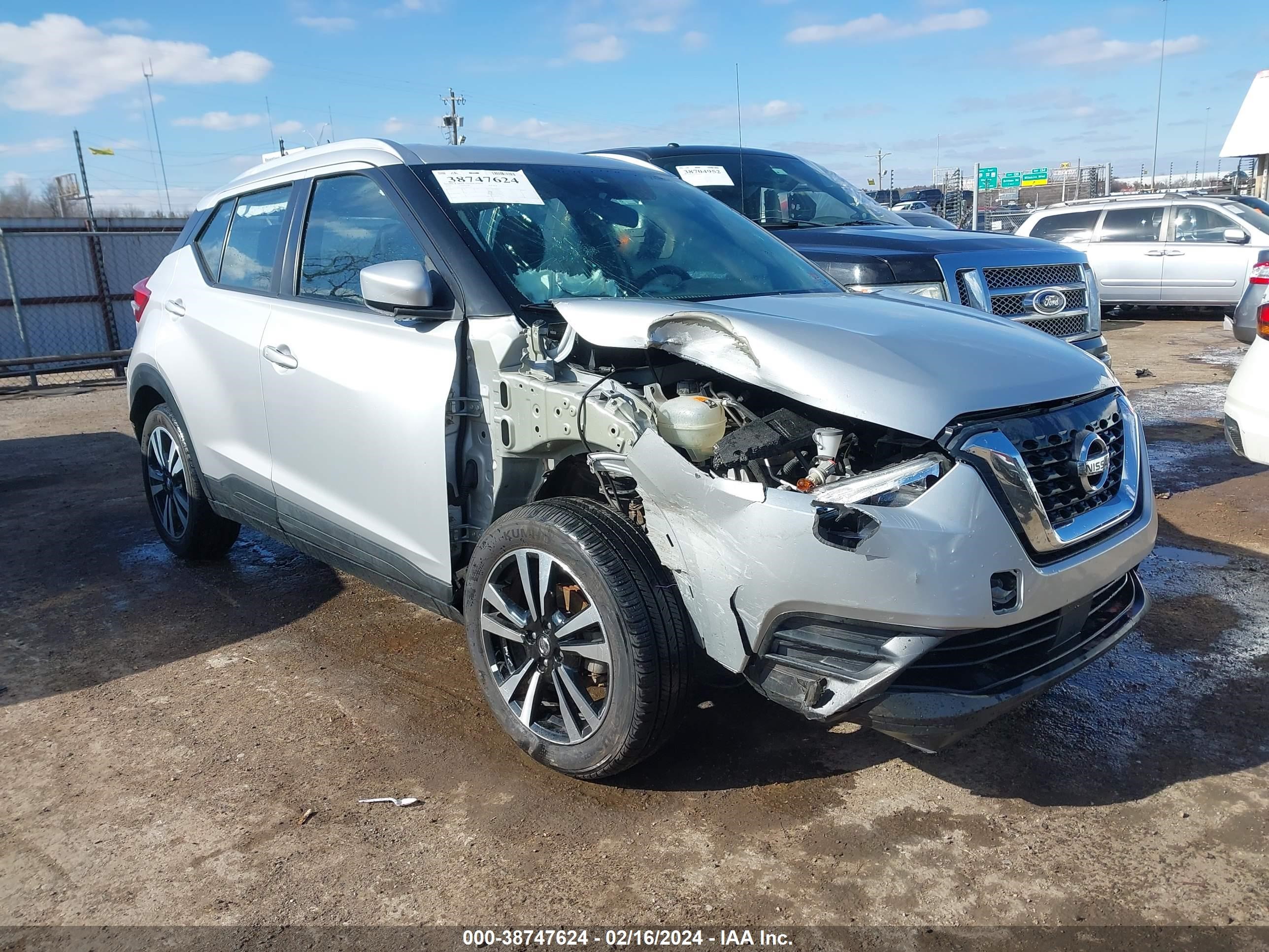 NISSAN KICKS 2020 3n1cp5cv8ll495541