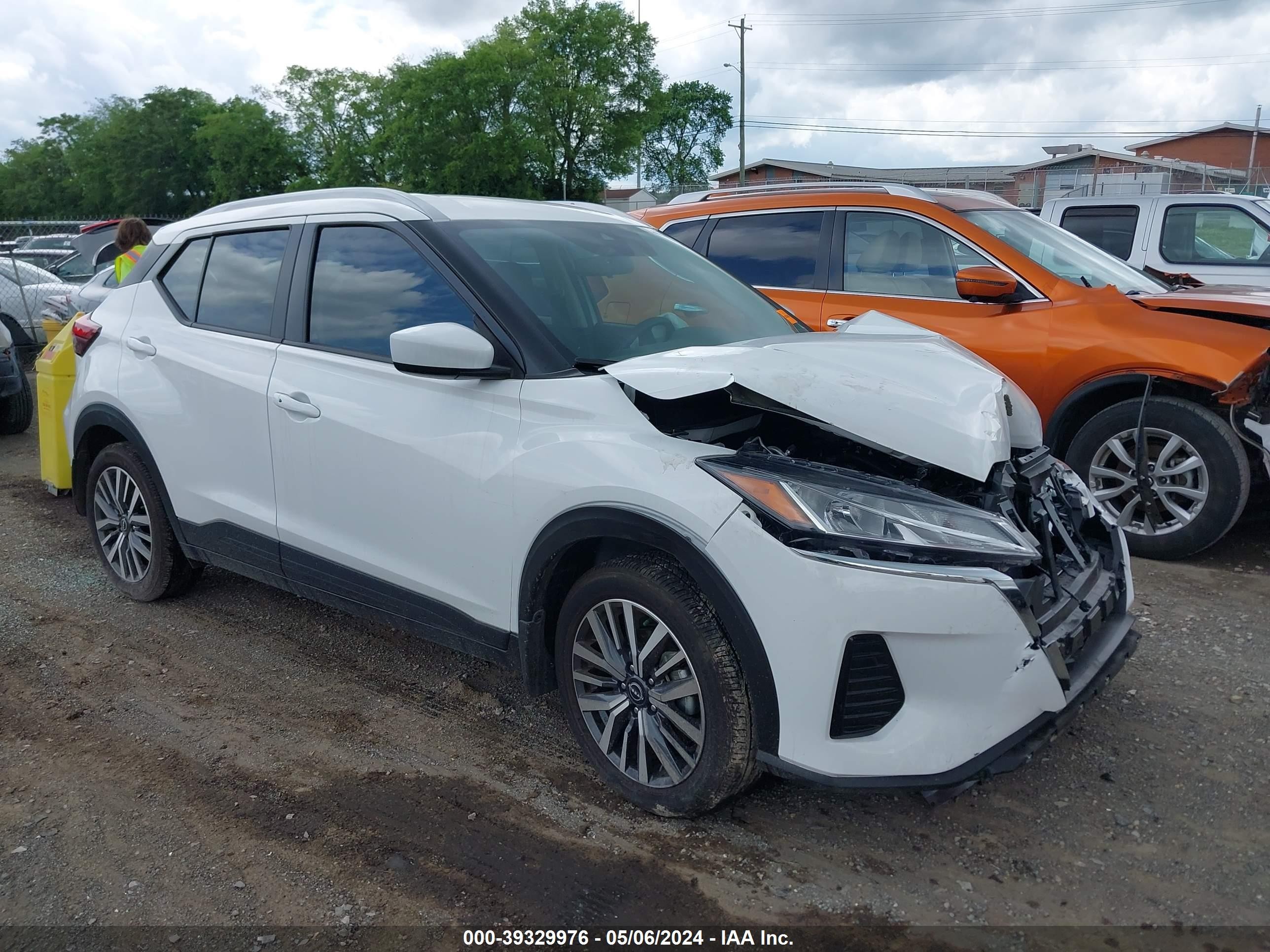 NISSAN KICKS 2023 3n1cp5cvxpl557088