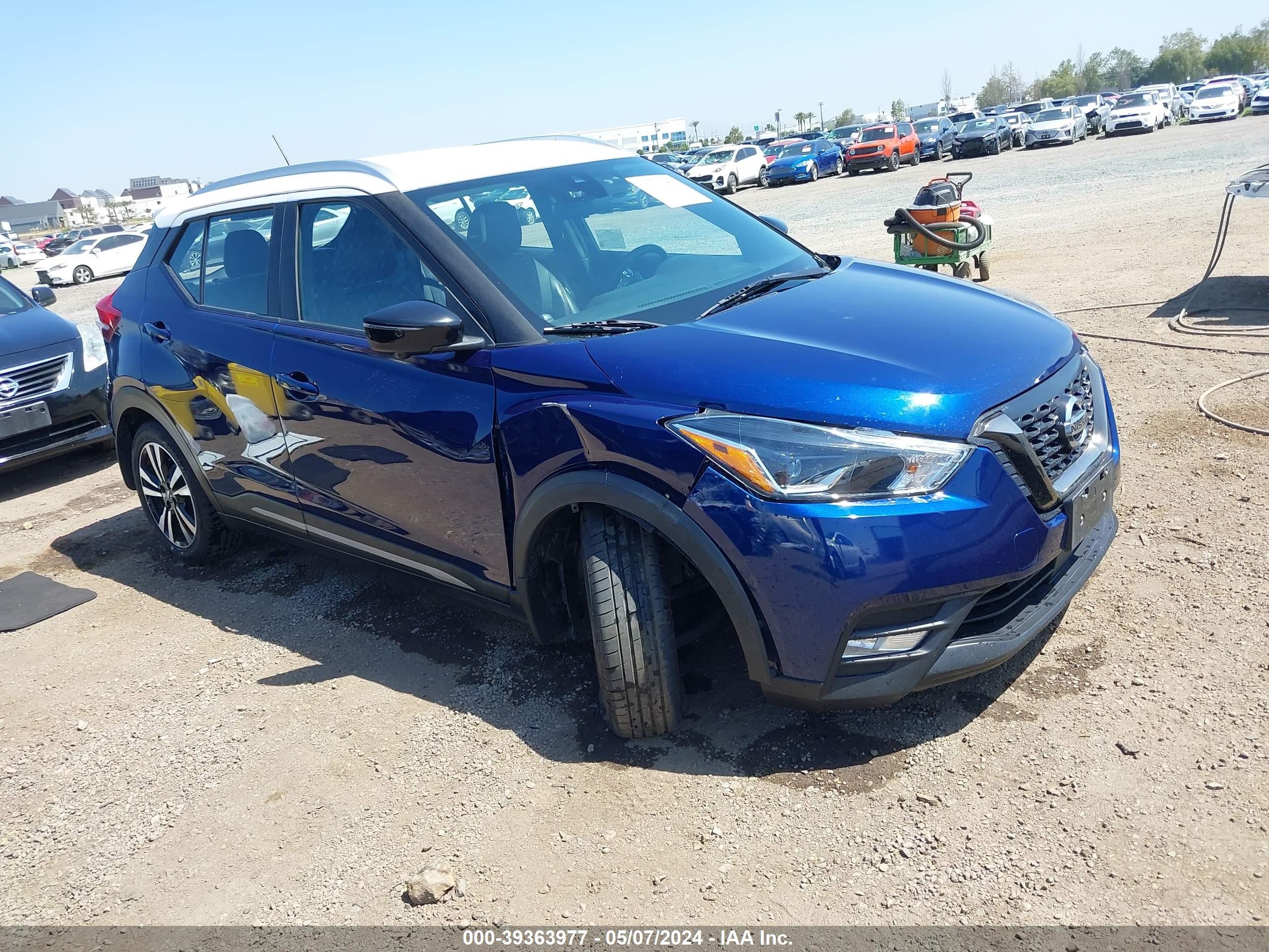 NISSAN KICKS 2020 3n1cp5dv1ll477767