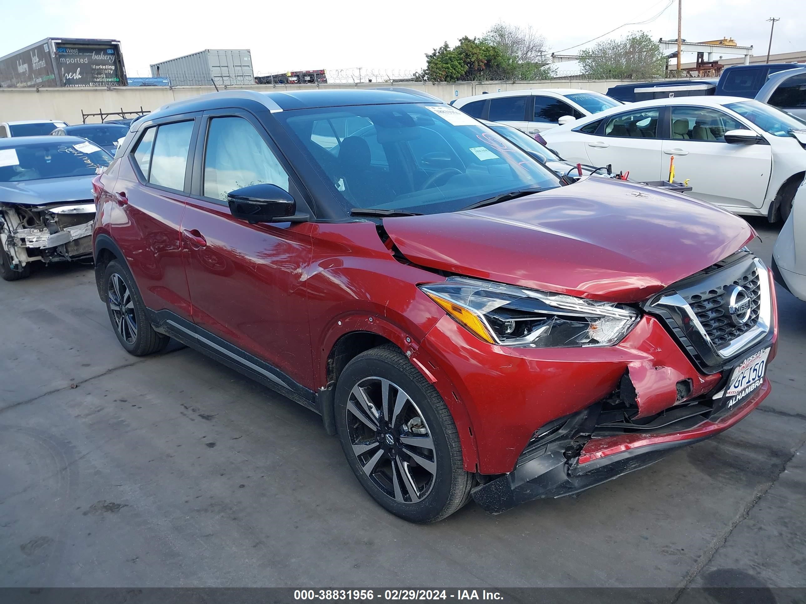 NISSAN KICKS 2020 3n1cp5dv2ll565436