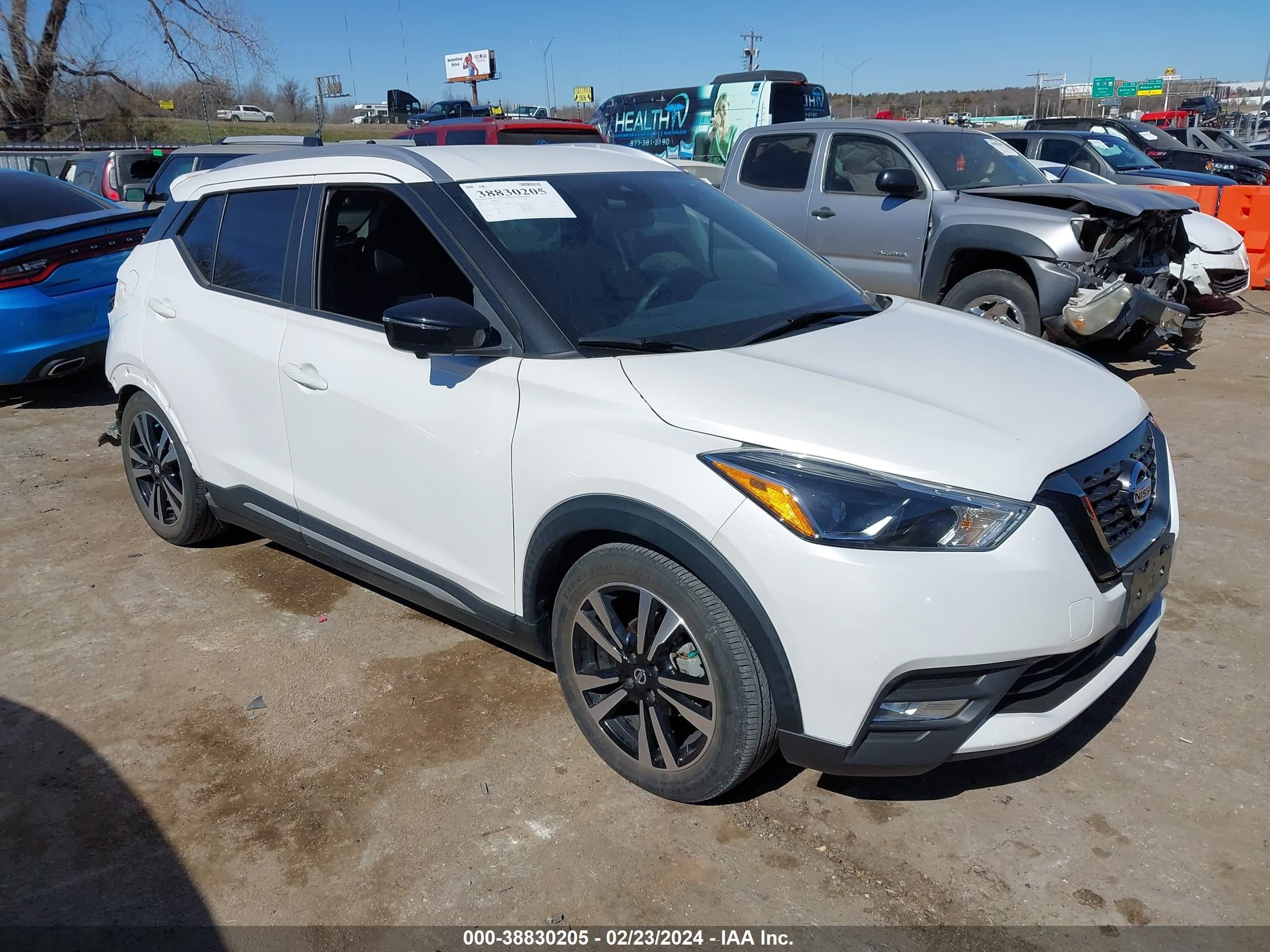 NISSAN KICKS 2020 3n1cp5dv7ll478793