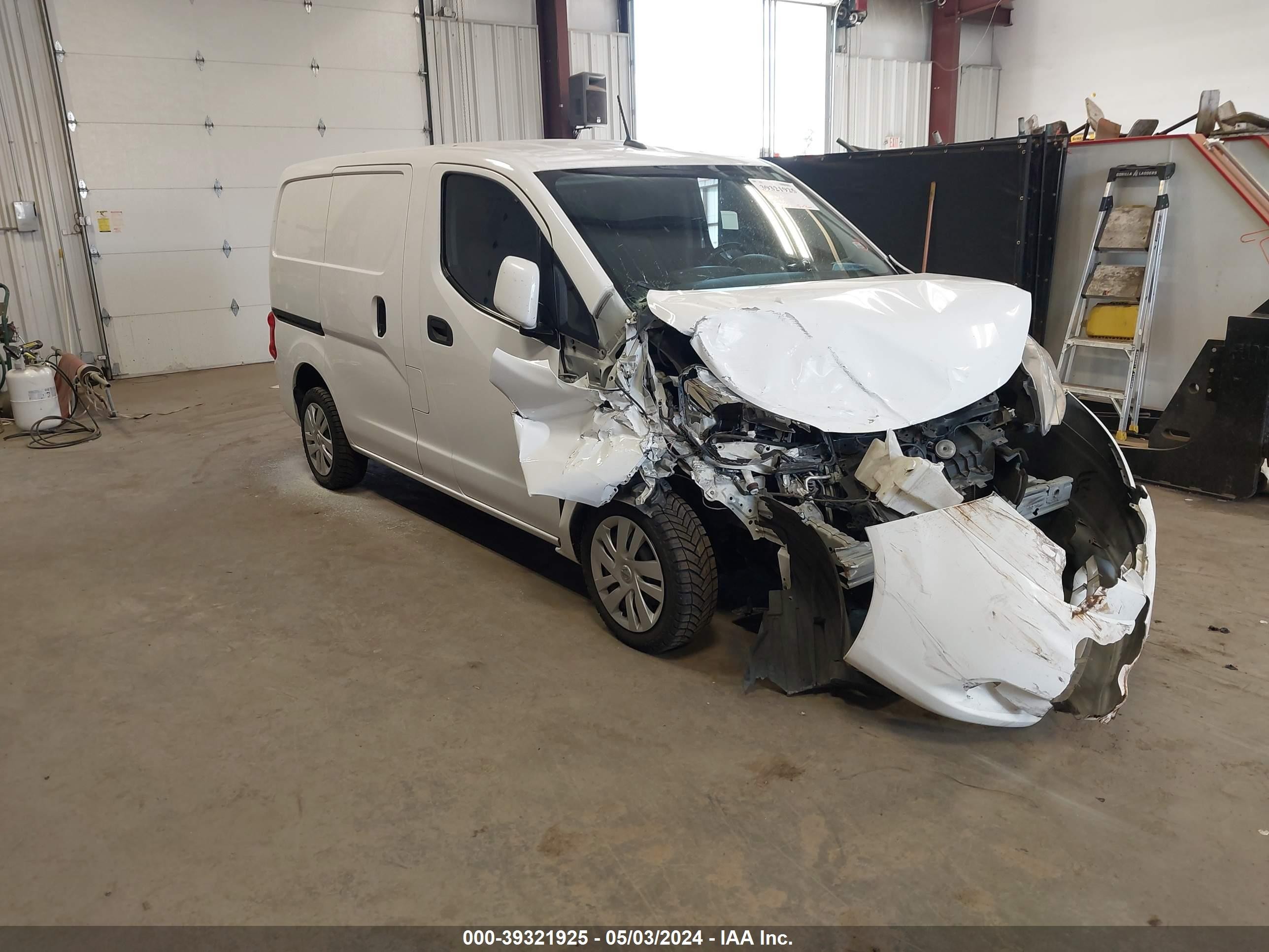 NISSAN NV200 2018 3n6cm0kn2jk696667