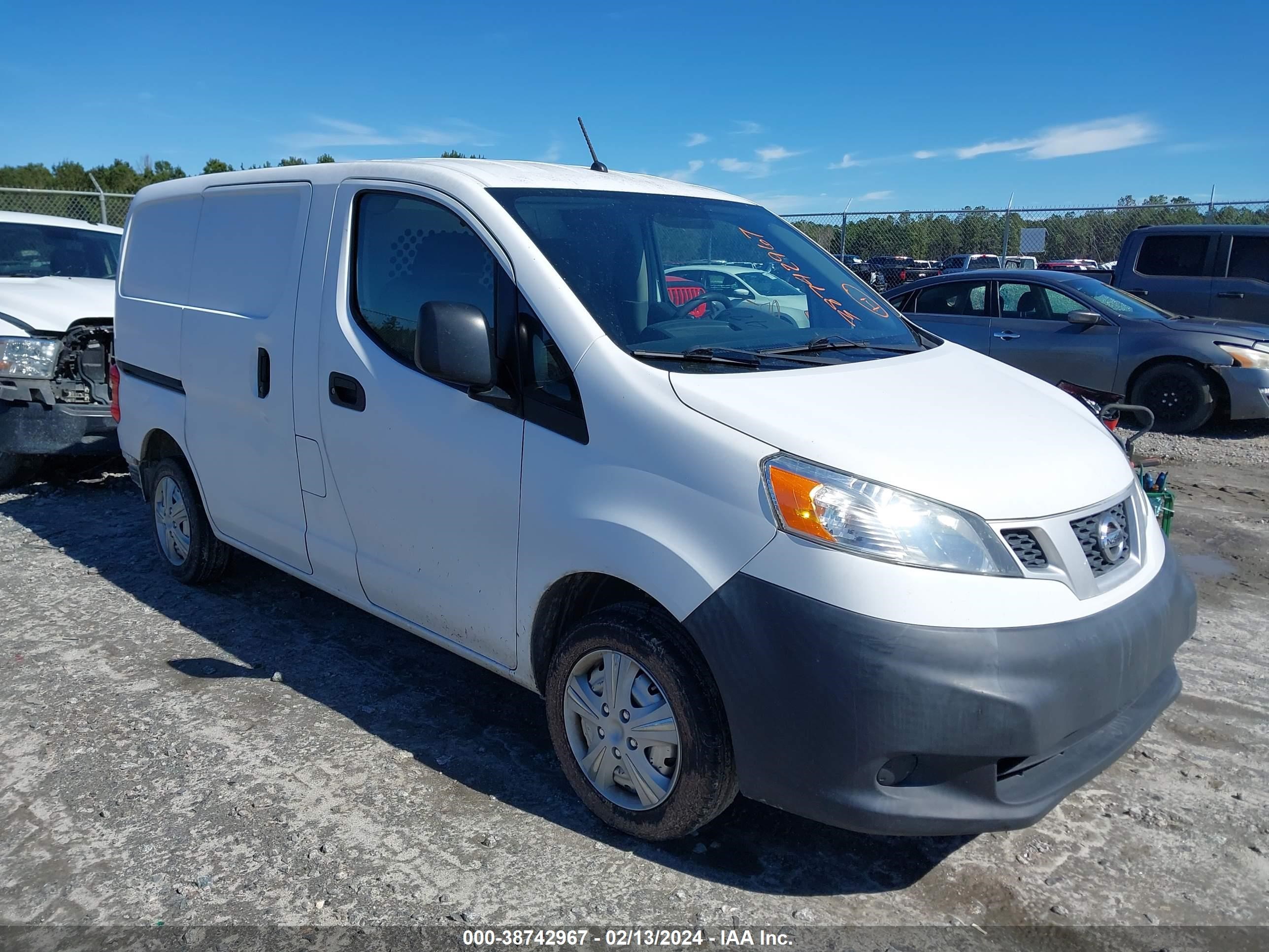 NISSAN NV200 2017 3n6cm0knxhk704184