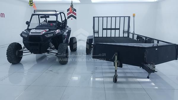 POLARIS RZR + TRAILER 0 3nsvde920gf451158