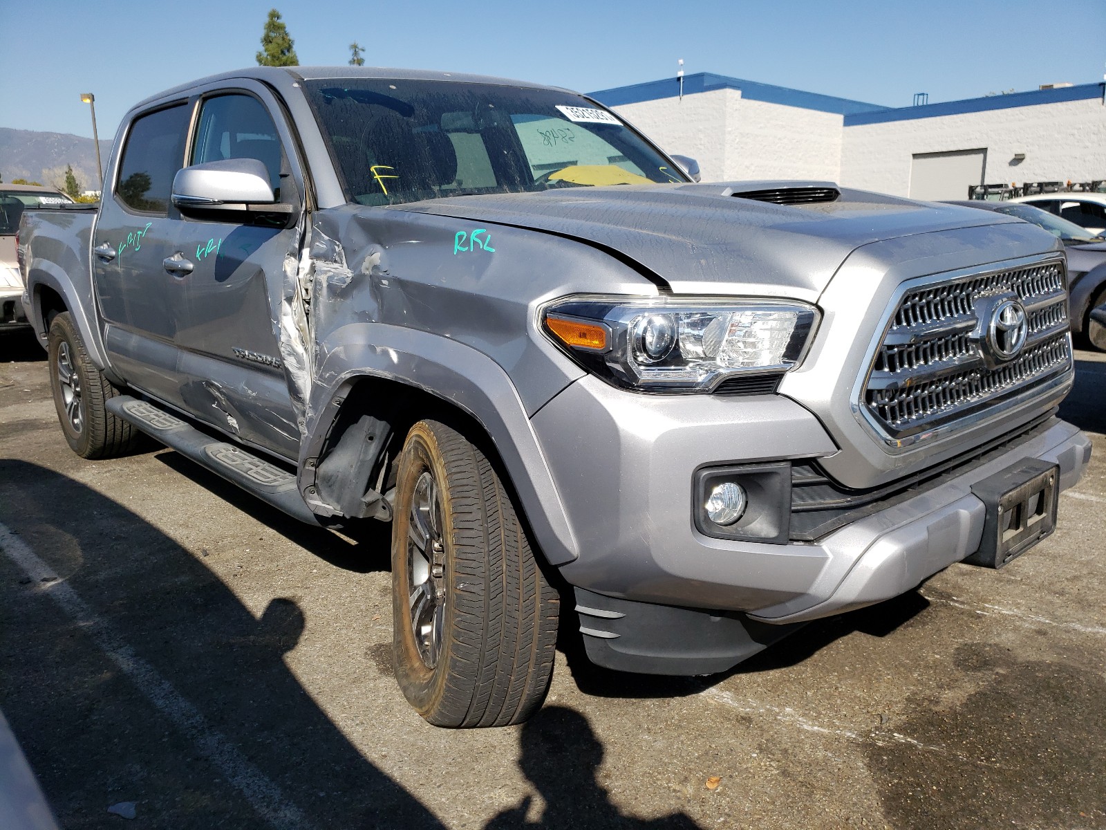 TOYOTA TACOMA DOU 2016 3tmaz5cnxgm010511