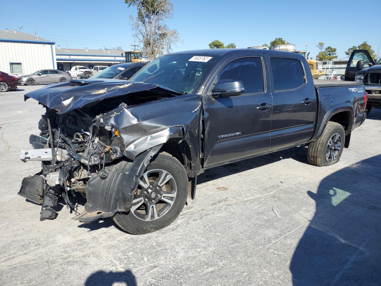 TOYOTA TACOMA 2016 3tmcz5an0gm043383