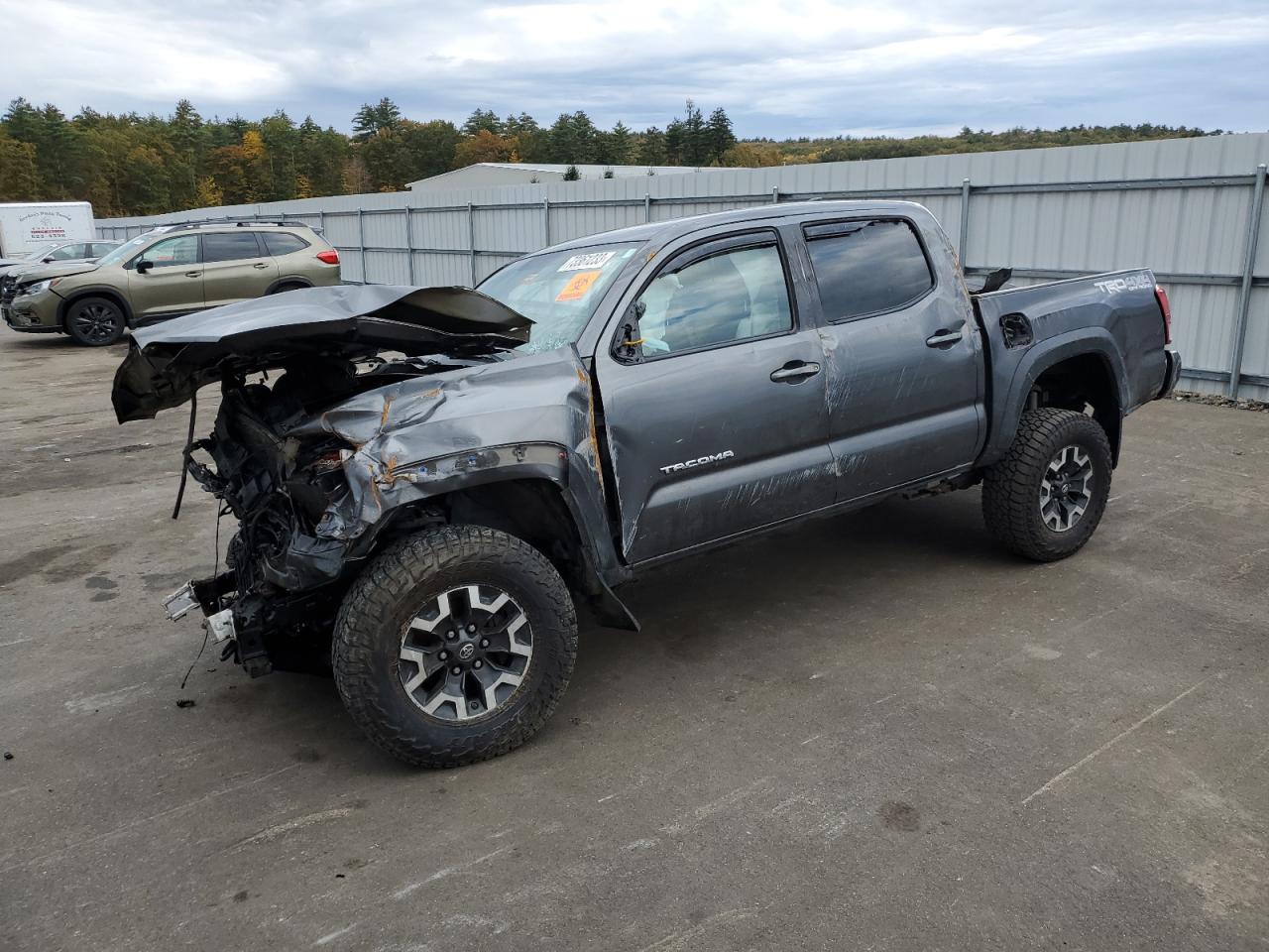 TOYOTA TACOMA 2016 3tmcz5an1gm016998