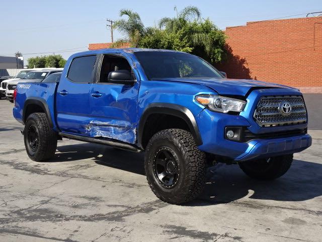 TOYOTA TACOMA DOU 2018 3tmcz5an2jm144111