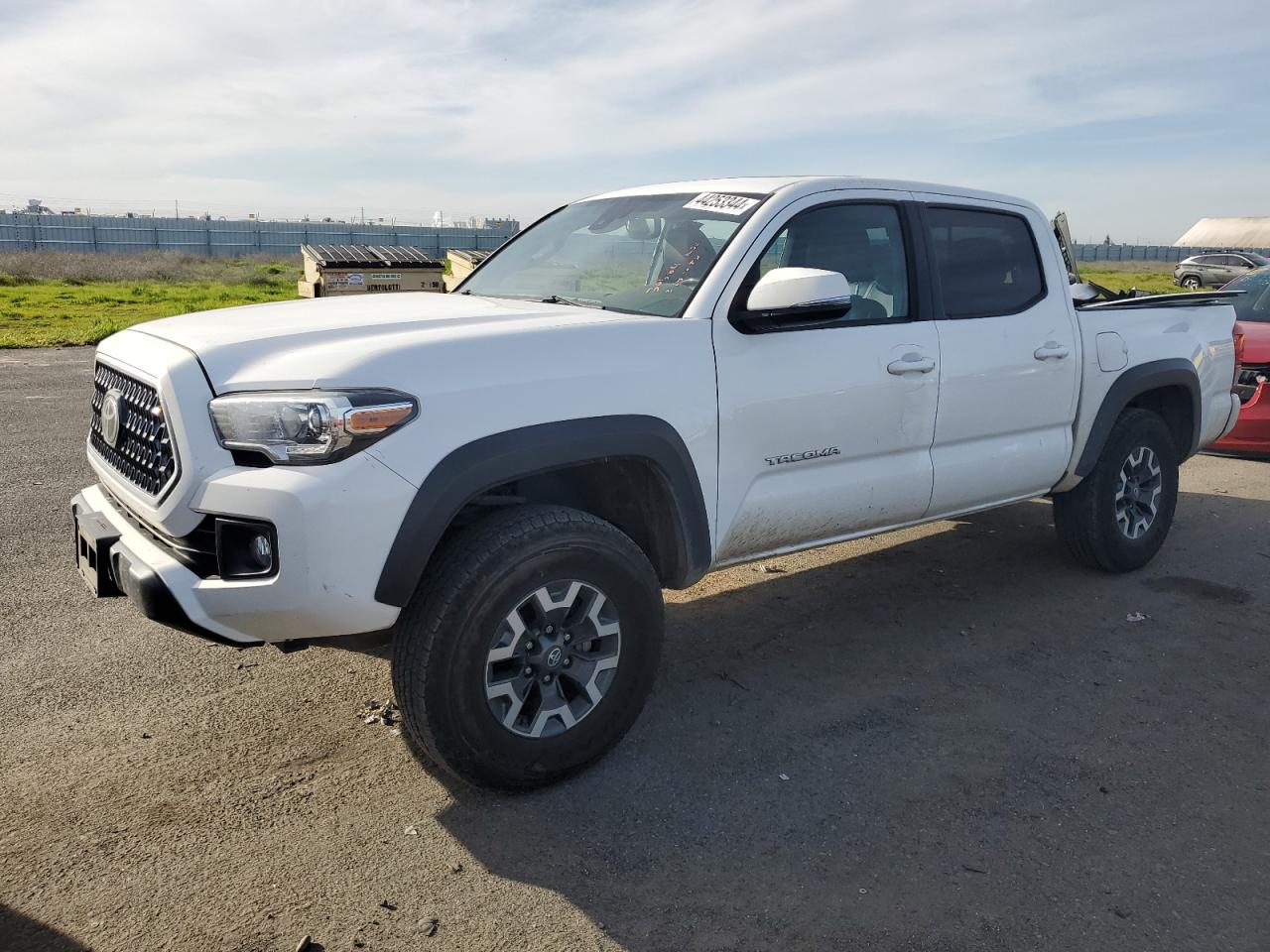 TOYOTA TACOMA 2019 3tmcz5an4km257821