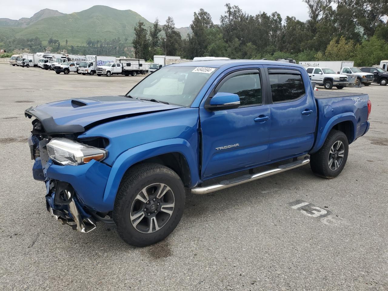 TOYOTA TACOMA 2017 3tmcz5an5hm077580