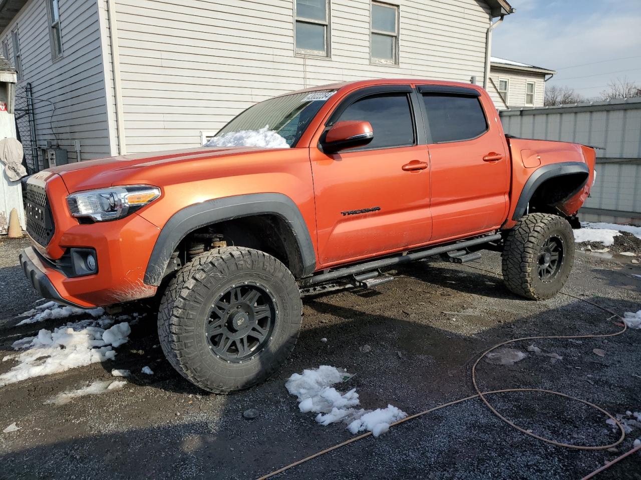 TOYOTA TACOMA 2017 3tmcz5an5hm092810