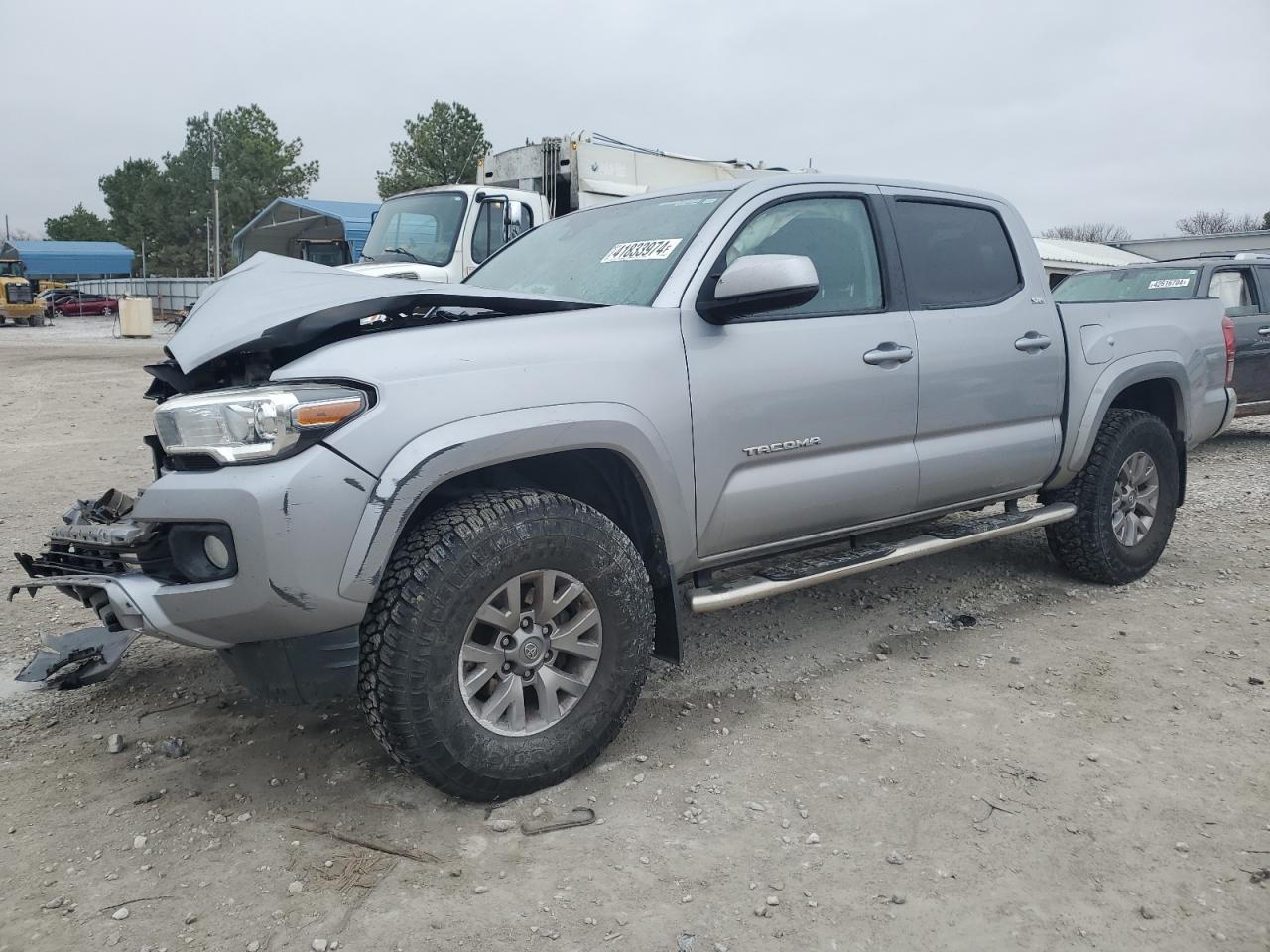 TOYOTA TACOMA 2018 3tmcz5an5jm178155