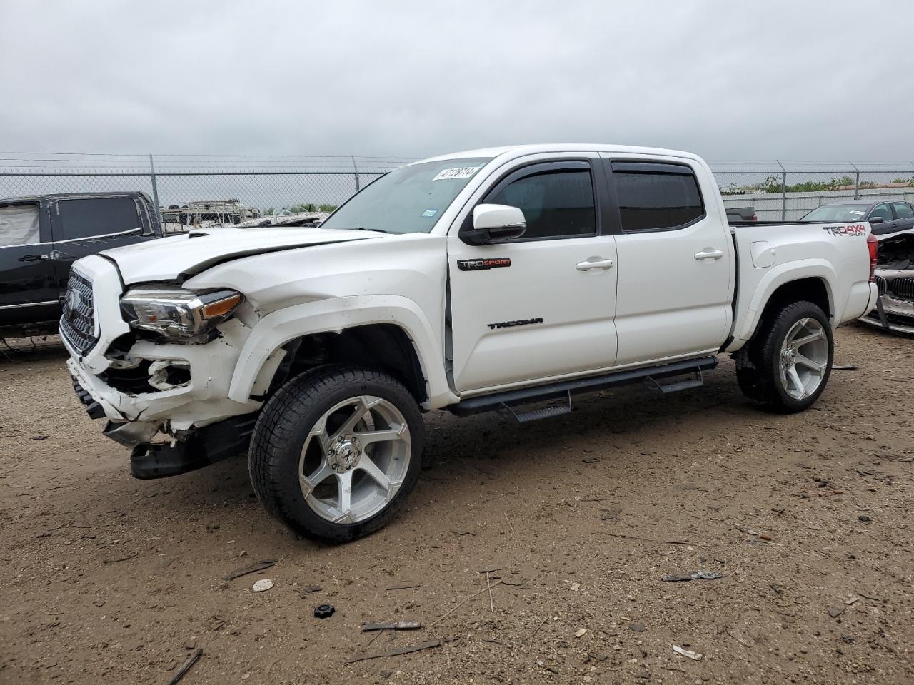 TOYOTA TACOMA 2019 3tmcz5an5km286759