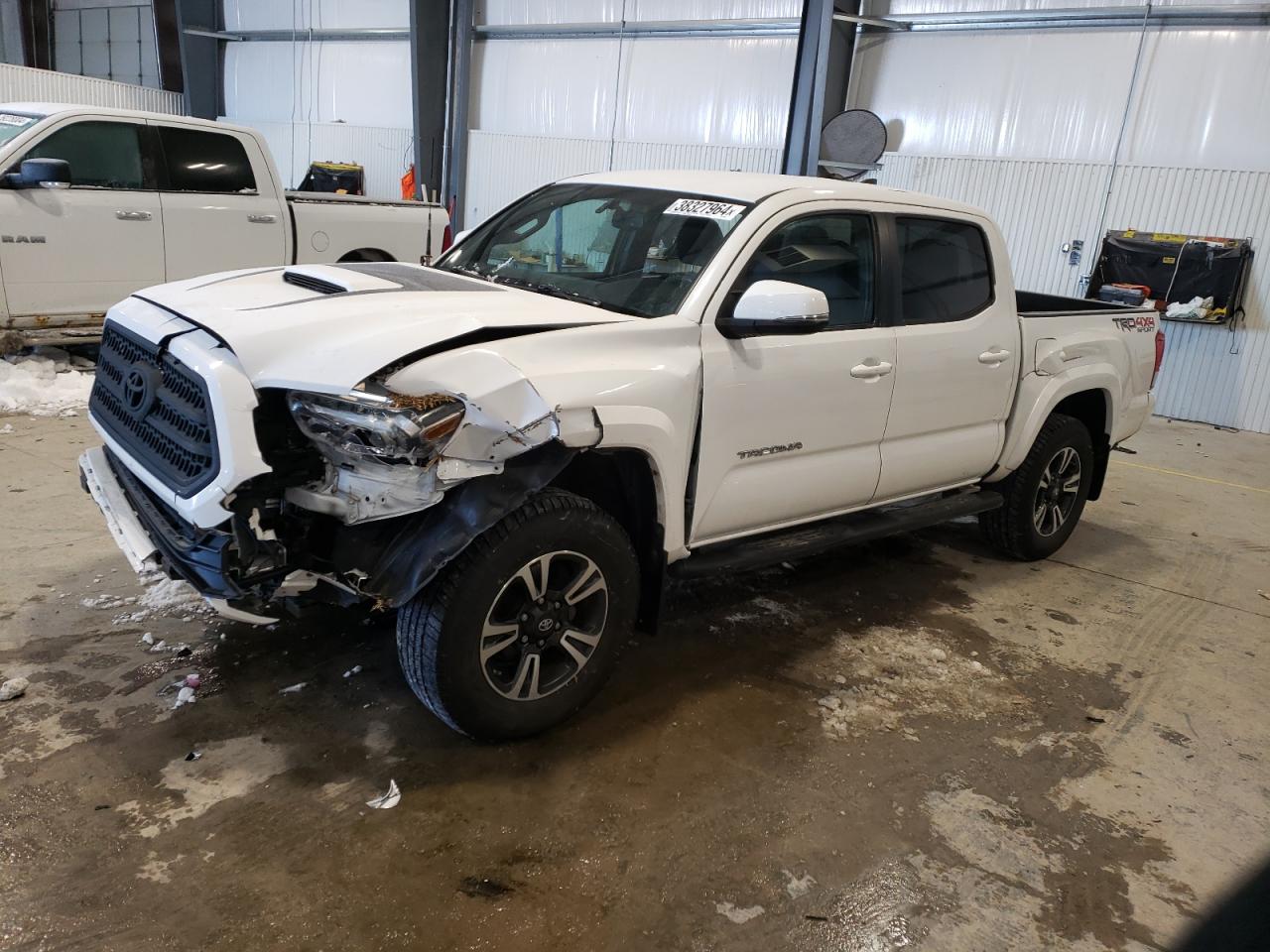 TOYOTA TACOMA 2017 3tmcz5an7hm064961