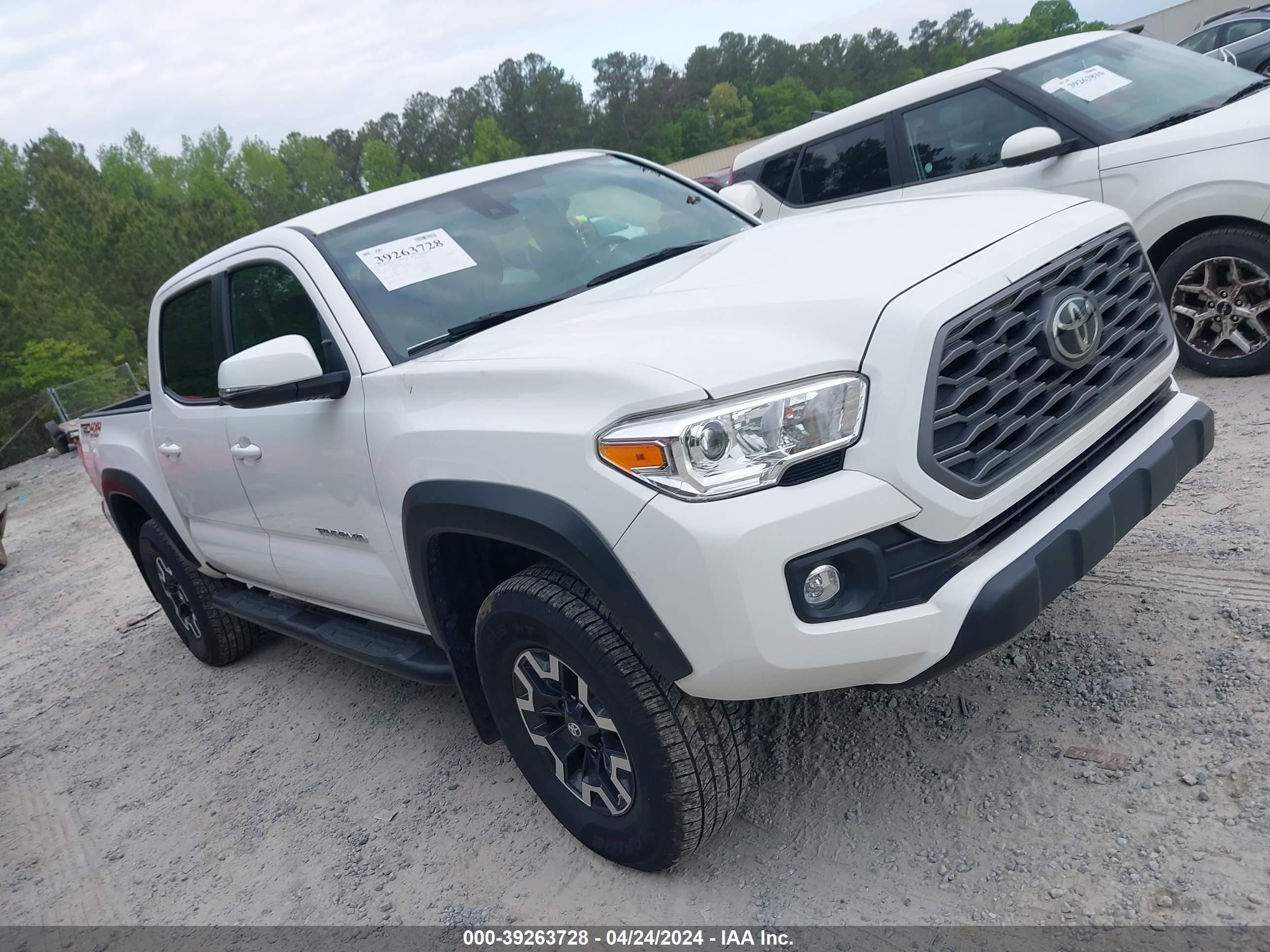 TOYOTA TACOMA 2021 3tmcz5an8mm389015