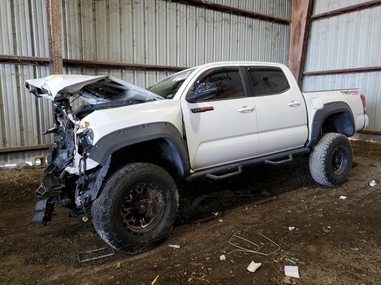 TOYOTA TACOMA 2017 3tmcz5an9hm103095