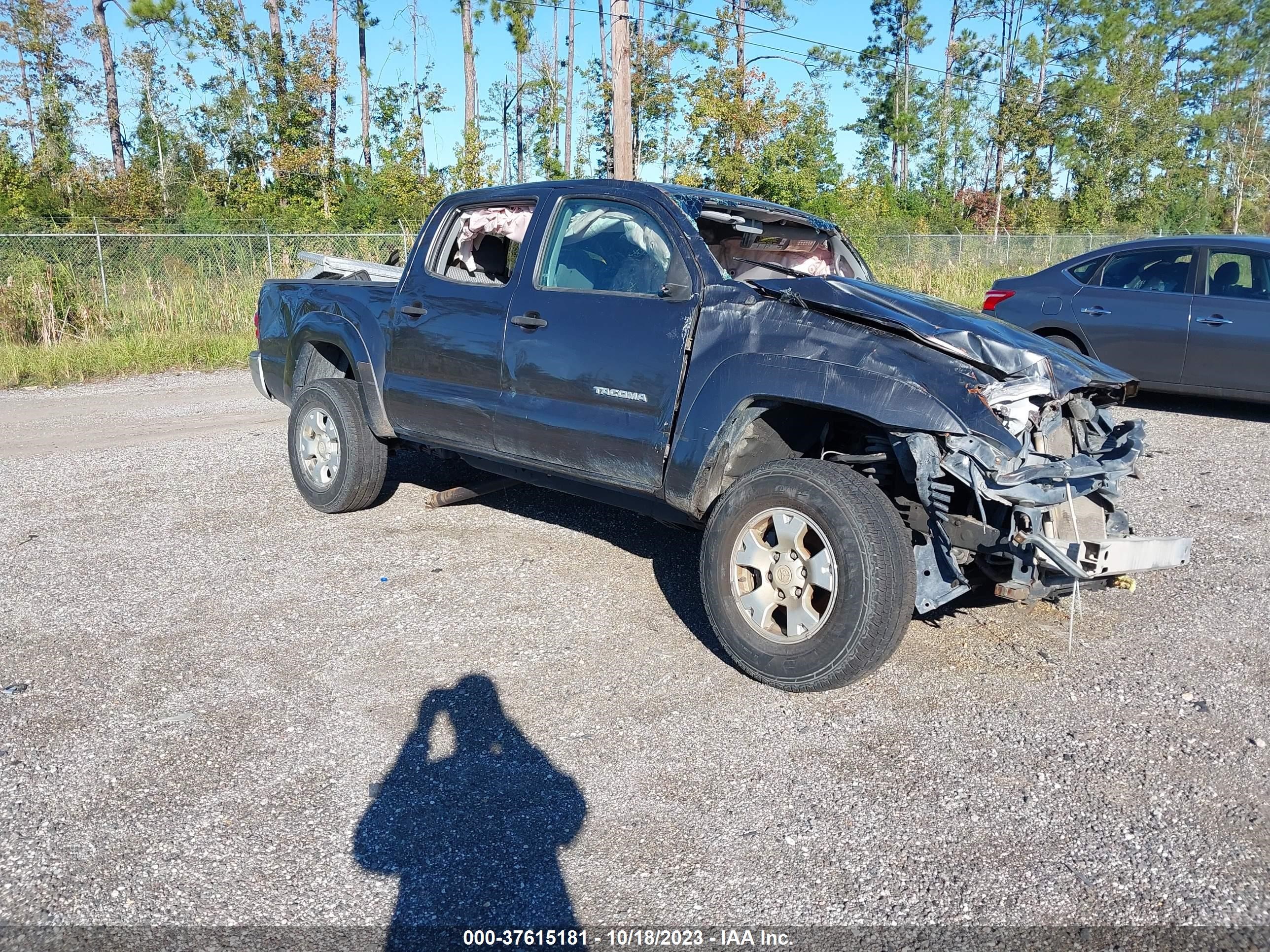 TOYOTA TACOMA 2015 3tmju4gn2fm181092