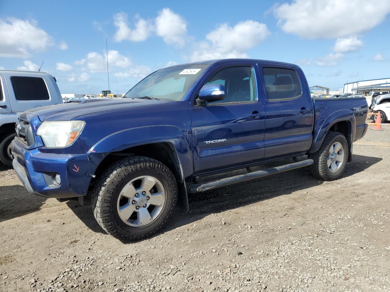 TOYOTA TACOMA 2015 3tmju4gnxfm185035