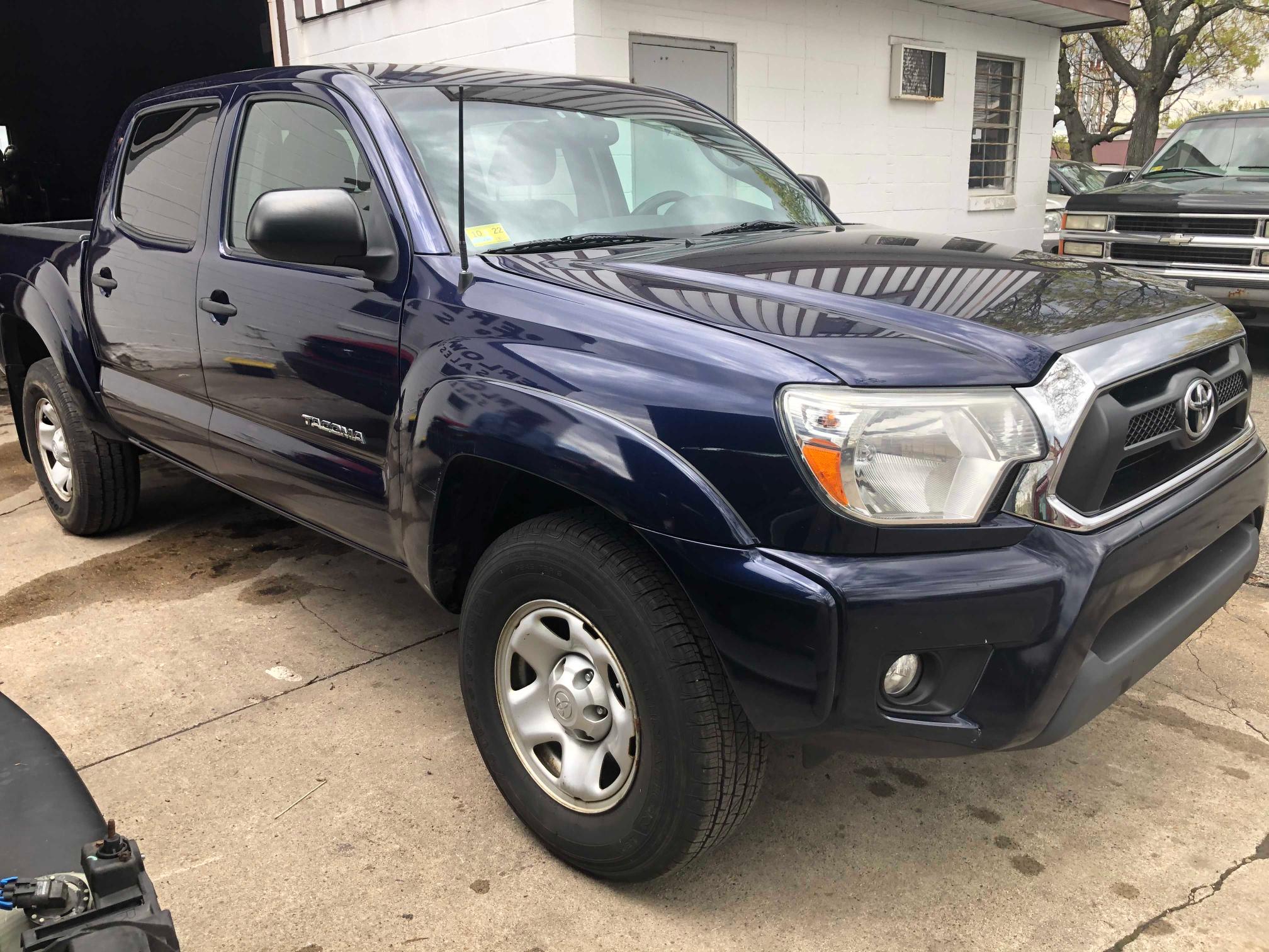 TOYOTA TACOMA DOU 2012 3tmlu4en1cm090824