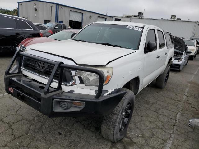 TOYOTA TACOMA DOU 2014 3tmlu4en2em158129