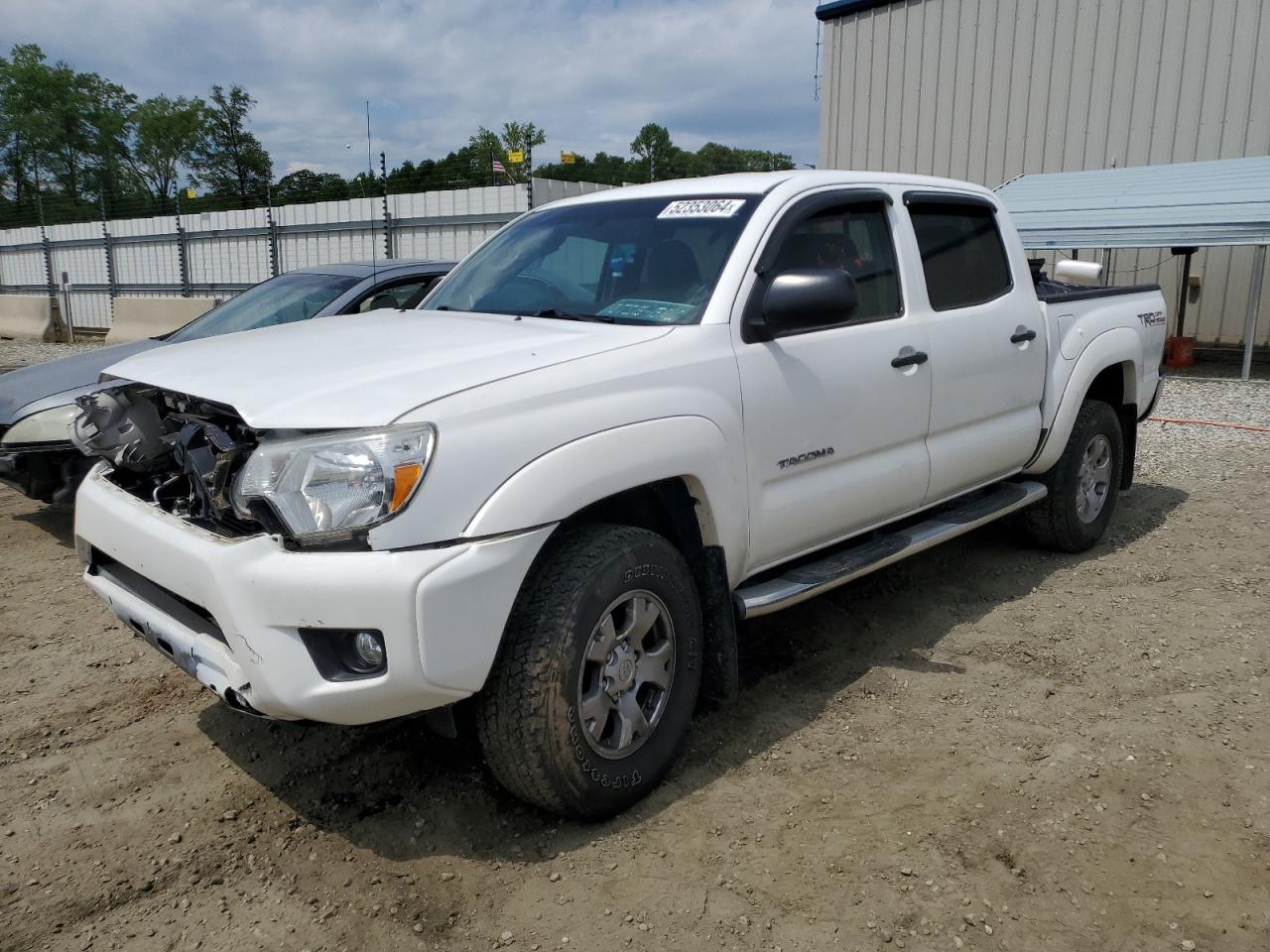 TOYOTA TACOMA 2015 3tmlu4en4fm196172