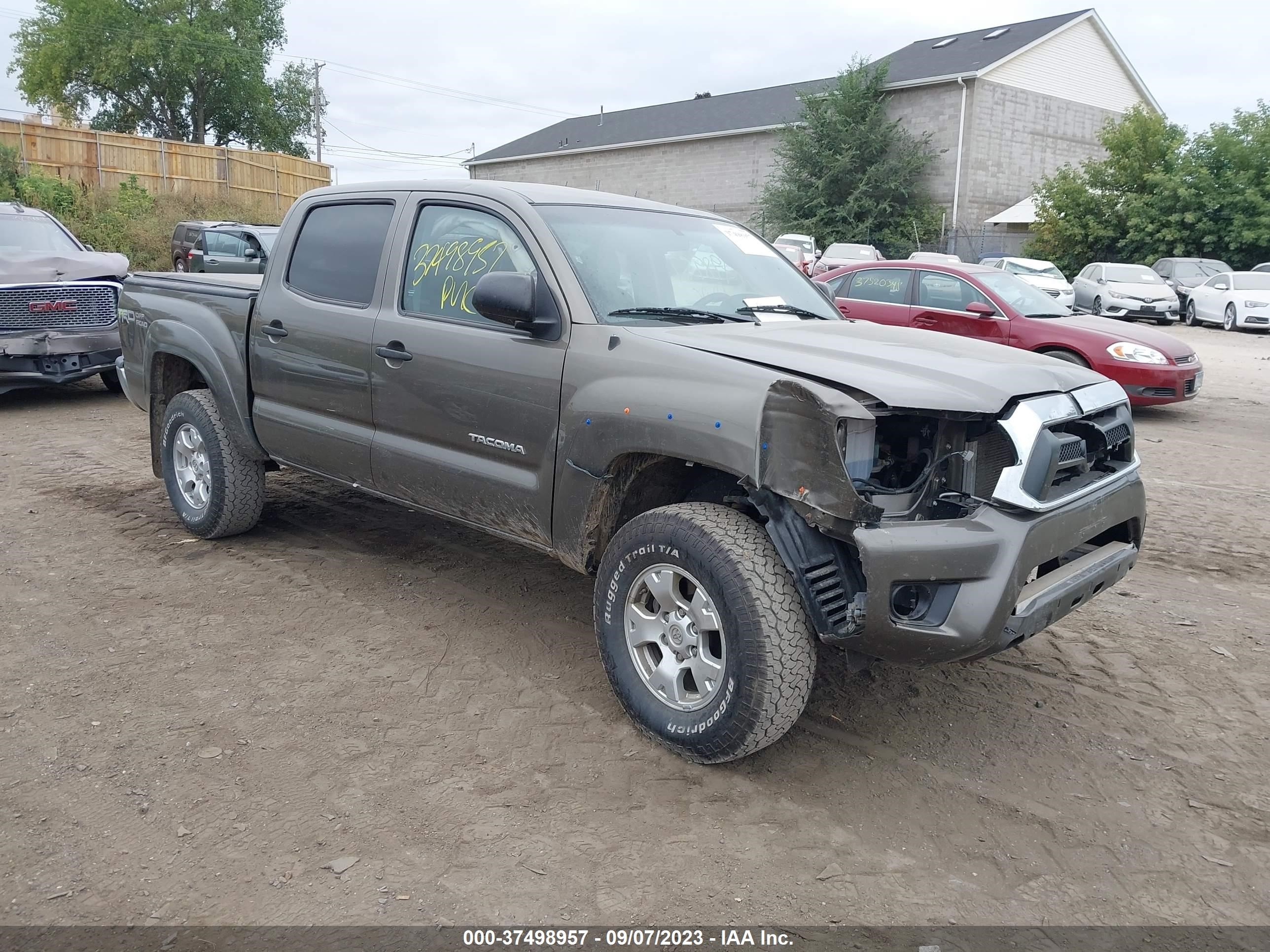 TOYOTA TACOMA 2015 3tmlu4en5fm196245