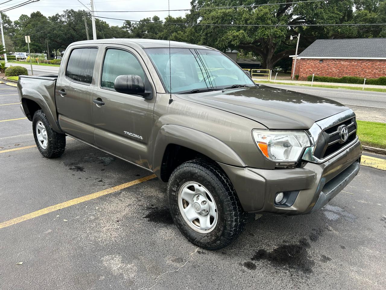 TOYOTA TACOMA 2015 3tmlu4en6fm185111