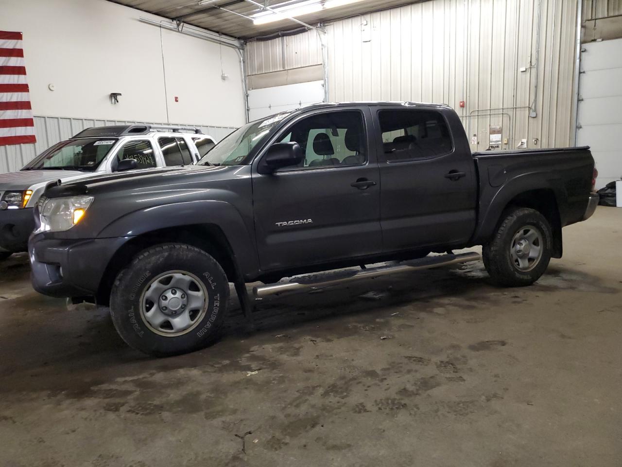 TOYOTA TACOMA 2014 3tmlu4en8em135020