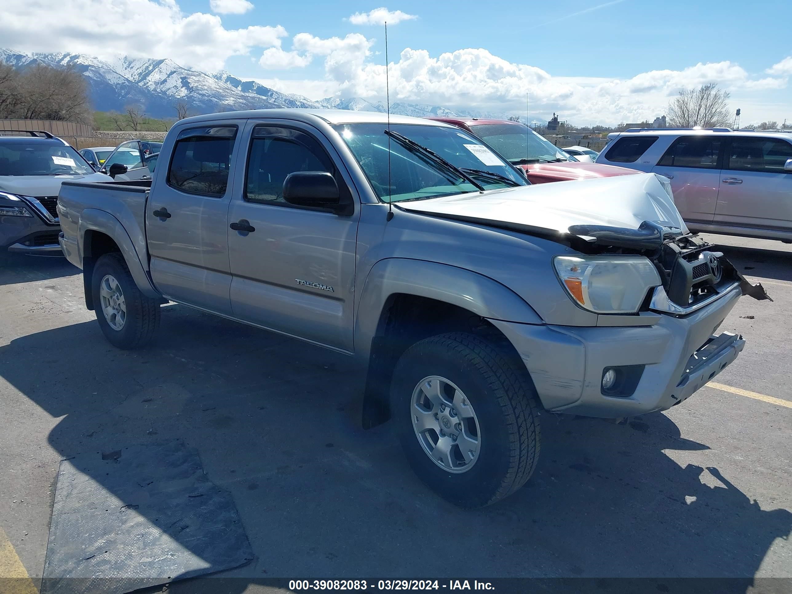 TOYOTA TACOMA 2015 3tmlu4enxfm181644