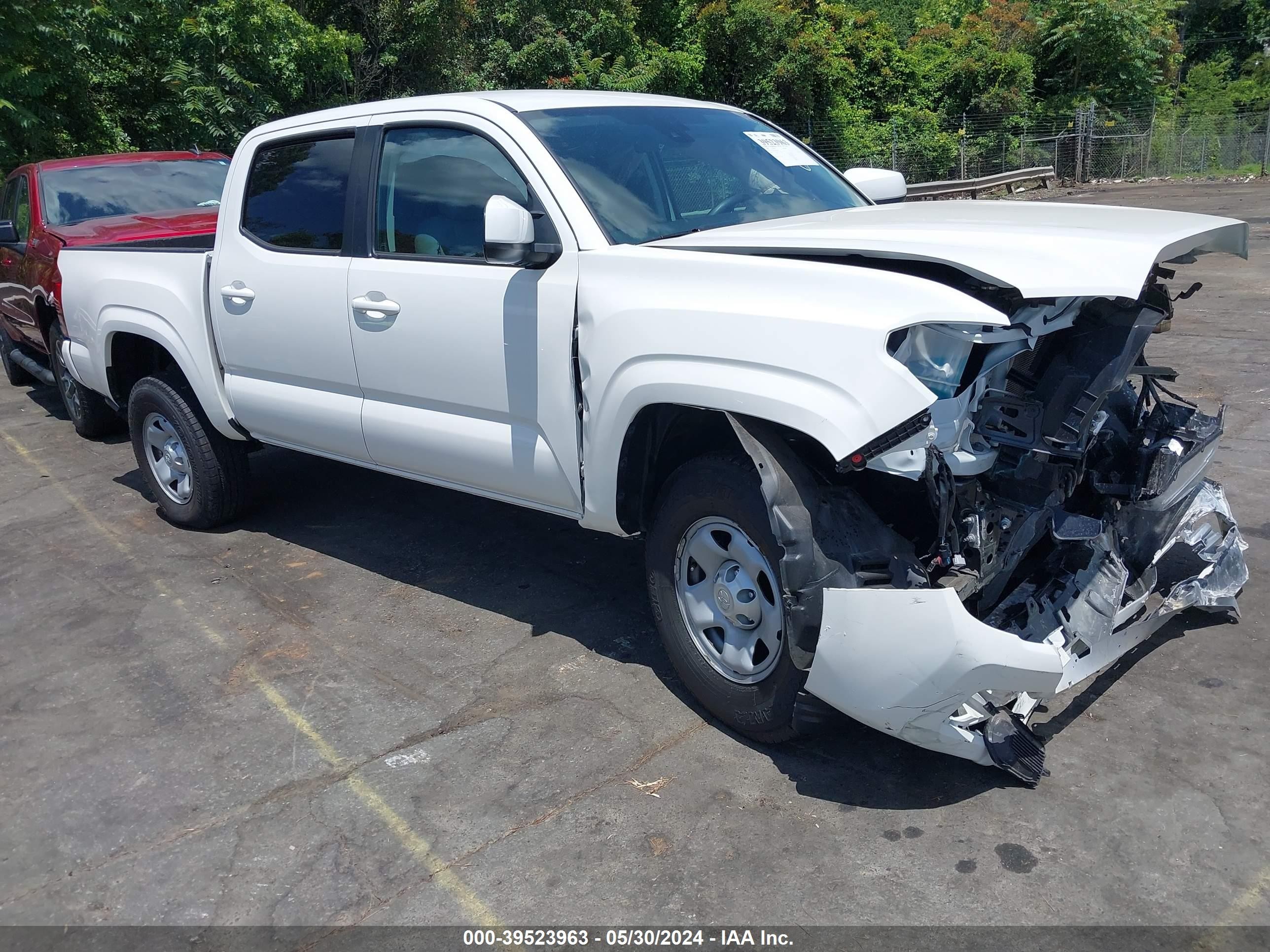 TOYOTA TACOMA 2022 3tyax5gn7nt046402