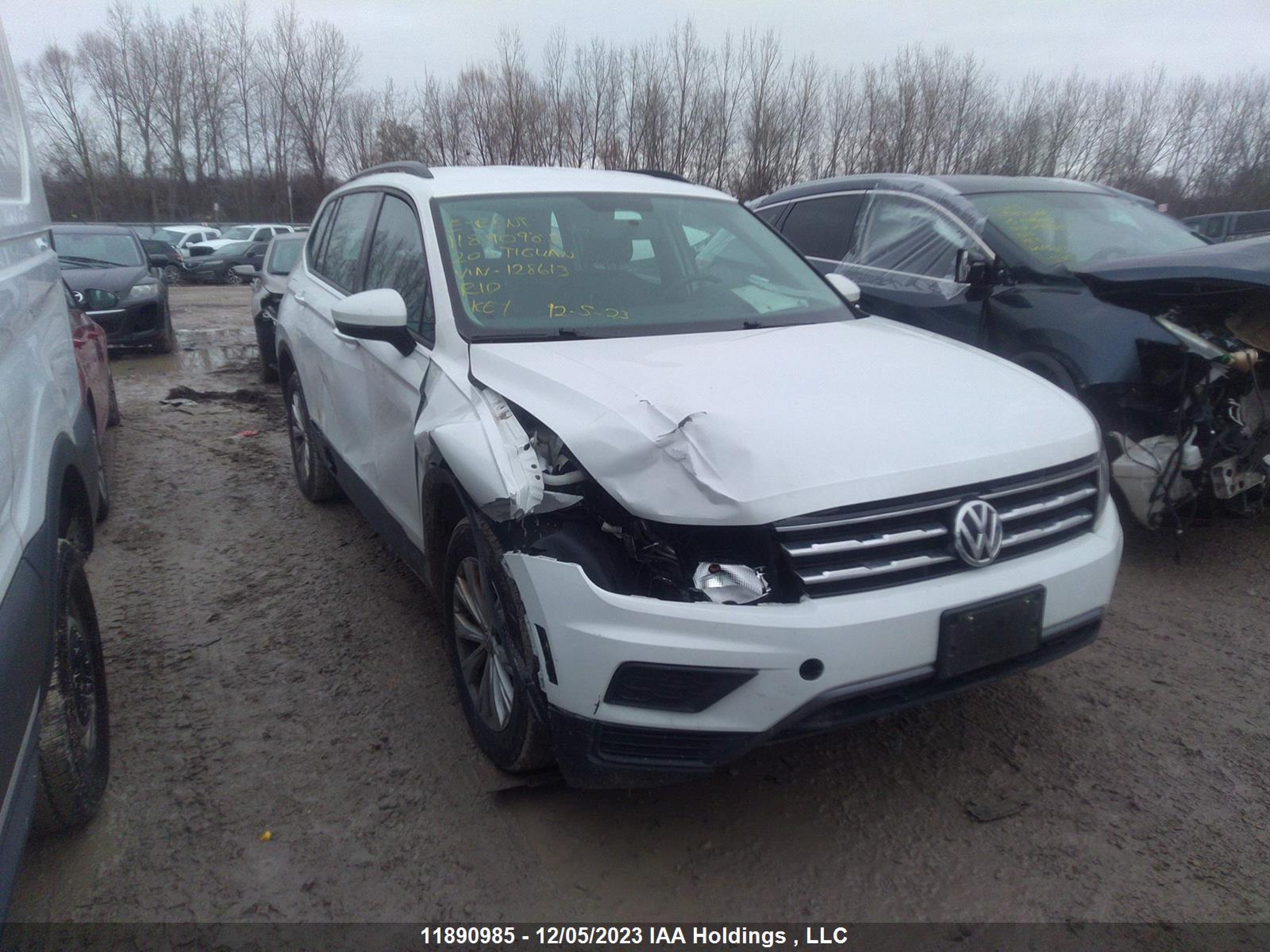 VOLKSWAGEN TIGUAN 2020 3vv0b7ax0lm128613